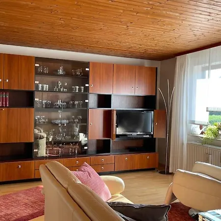 Leuchtbergblick Mit Terrasse Und Pkw Stellplatz *