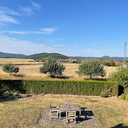 Leuchtbergblick Mit Terrasse Und Pkw Stellplatz Apartment *